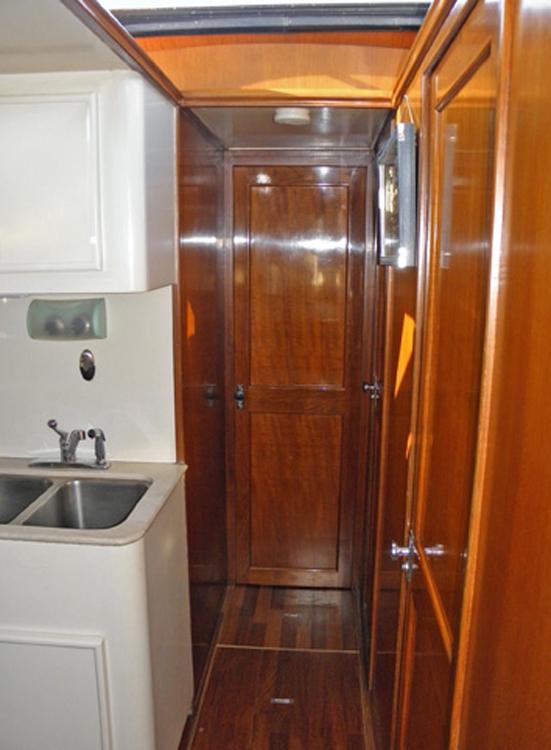 Vorschiff, Innenausstattung